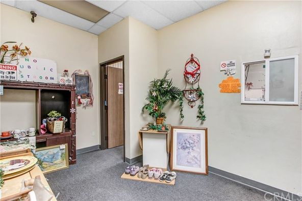 1175 Center St, Riverside, CA 92507